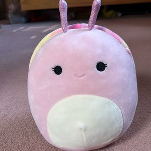 Snail squishmallow